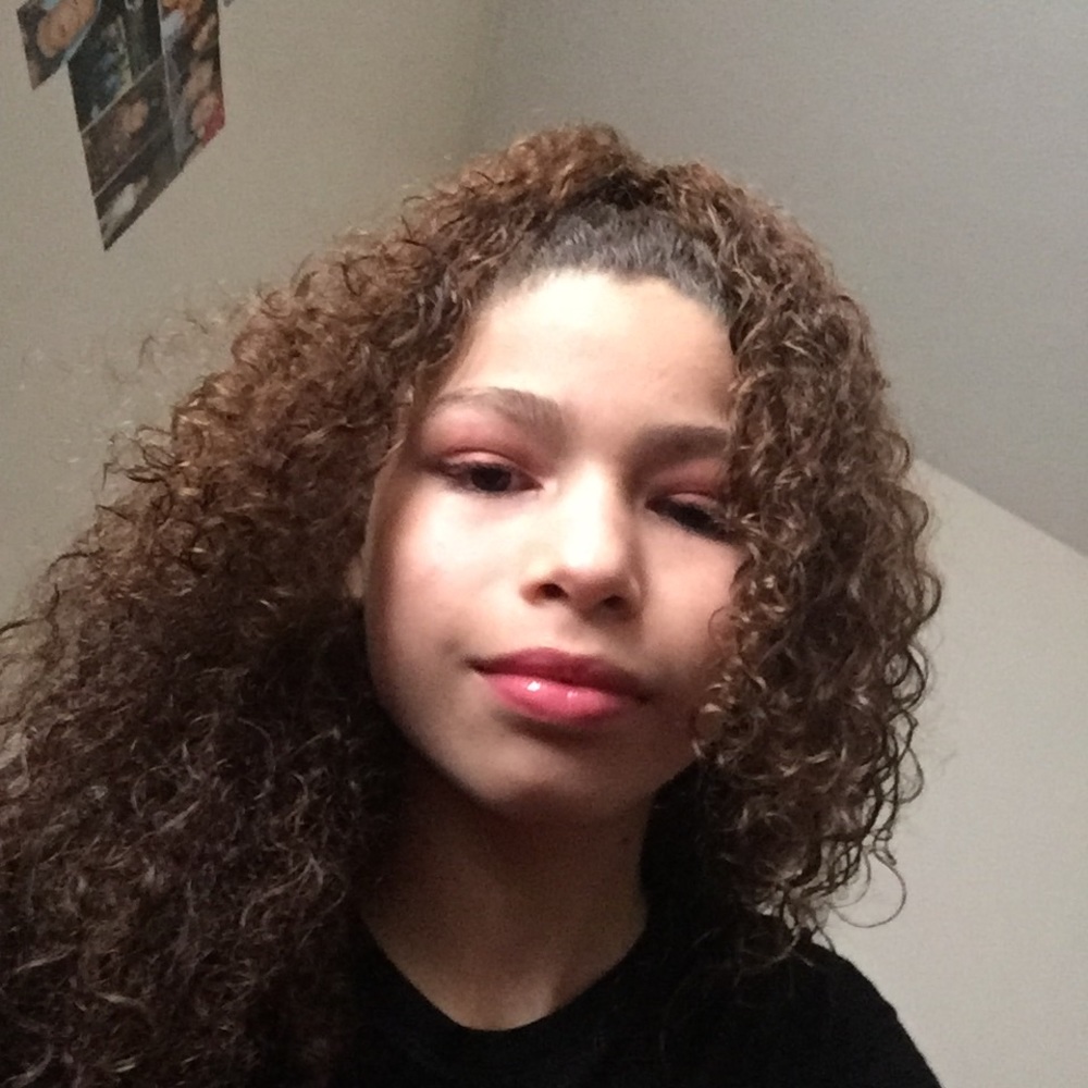 Meet your Posher, Celeste